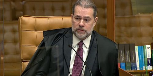 Imagem referente a Toffoli lê voto que pode responsabilizar redes por conteúdo de usuário