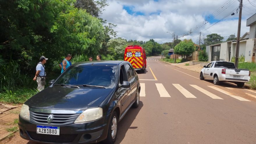 Motociclista quebra a mão em acidente no Cascavel Velho