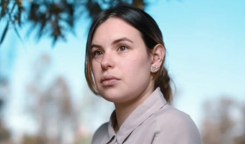 Atriz morre após ritual de limpeza espiritual com veneno de sapo