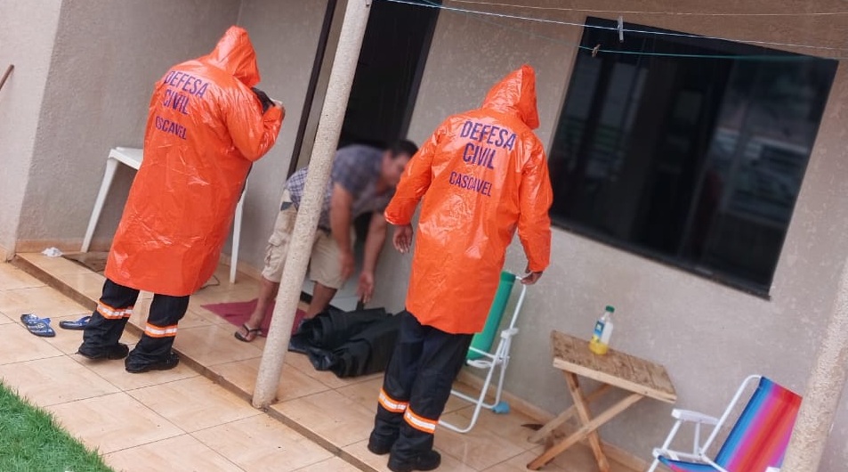 Defesa Civil já realizou 16 atendimentos em Cascavel devido as fortes chuvas