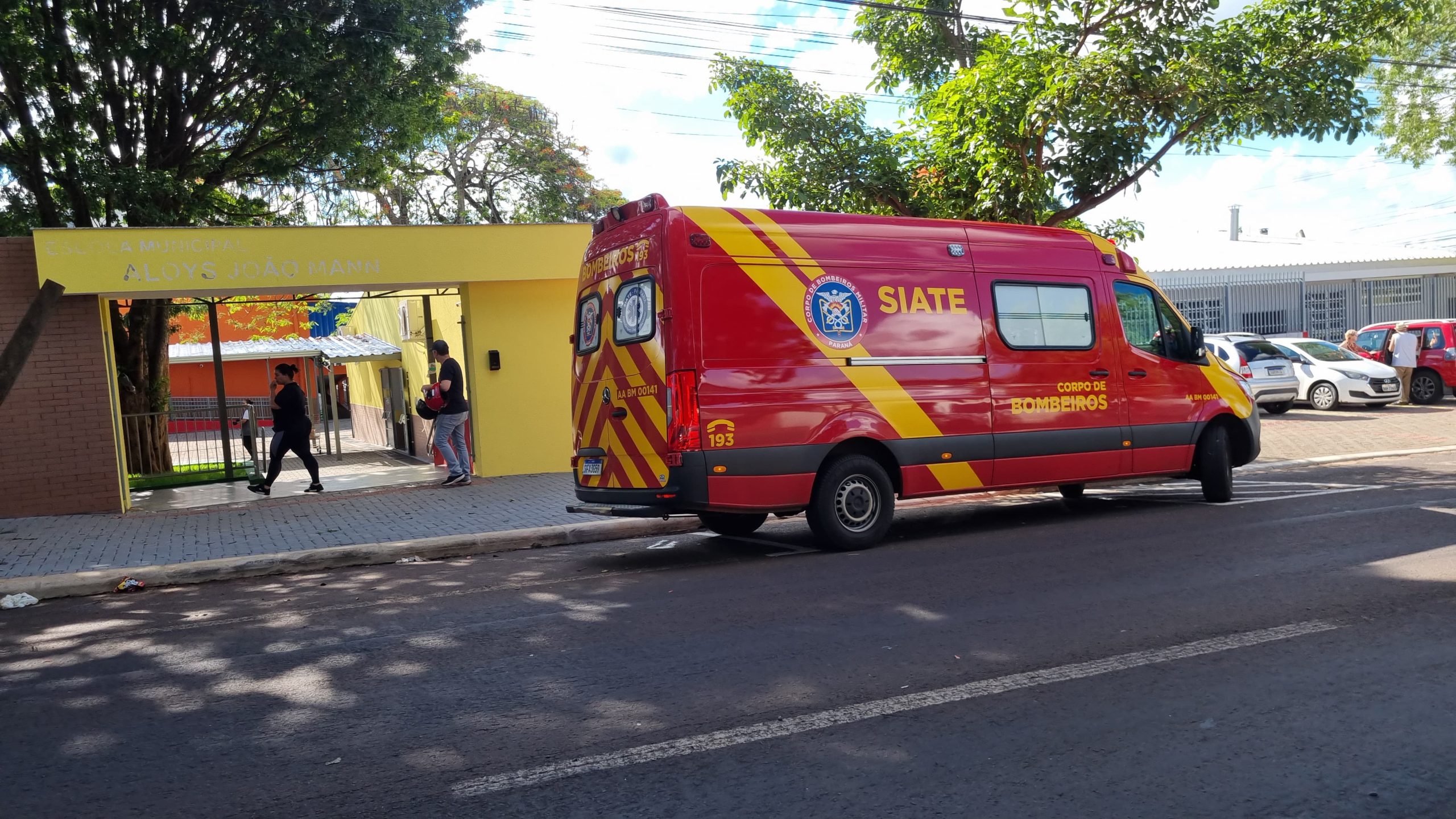 Criança sofre queda no Bairro Cancelli em fica ferida