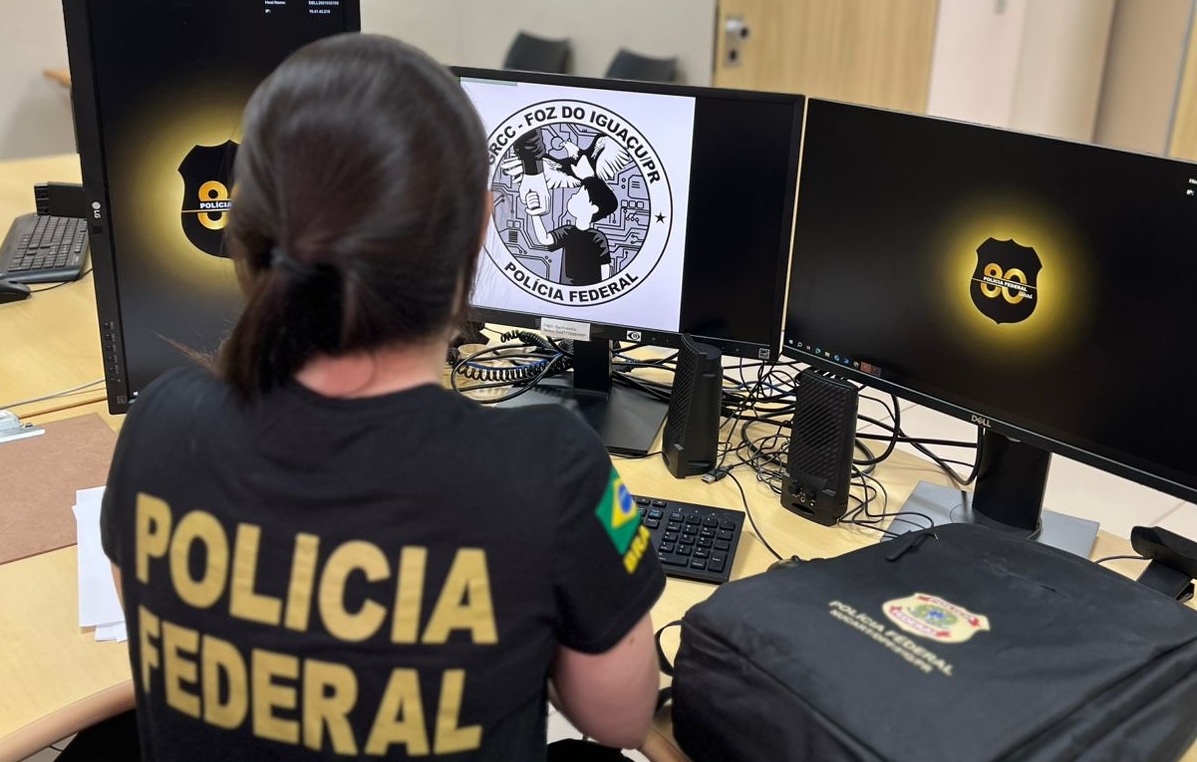 Homem é preso em Foz por armazenar e compartilhar imagens de abuso infantil