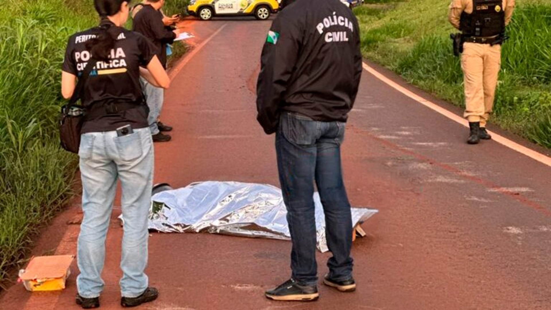 Homem é morto a tiros durante a madrugada mas corpo só encontrado pela manhã