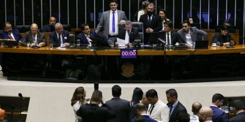 Imagem referente a Em semana da segurança, Câmara aprova novo tipo de prisão em flagrante