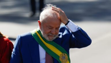 Imagem referente a Lula realiza hoje novo procedimento cirúrgico para drenar hematoma no cérebro