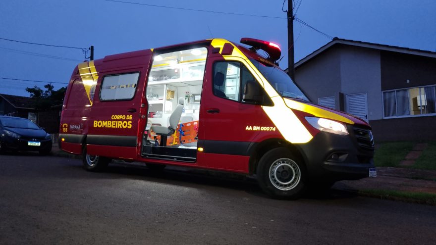Idosa sofre queda e fica ferida no Riviera
