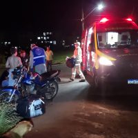 Imagem referente a Rapaz fica ferido após acidente entre carro e moto no Riviera