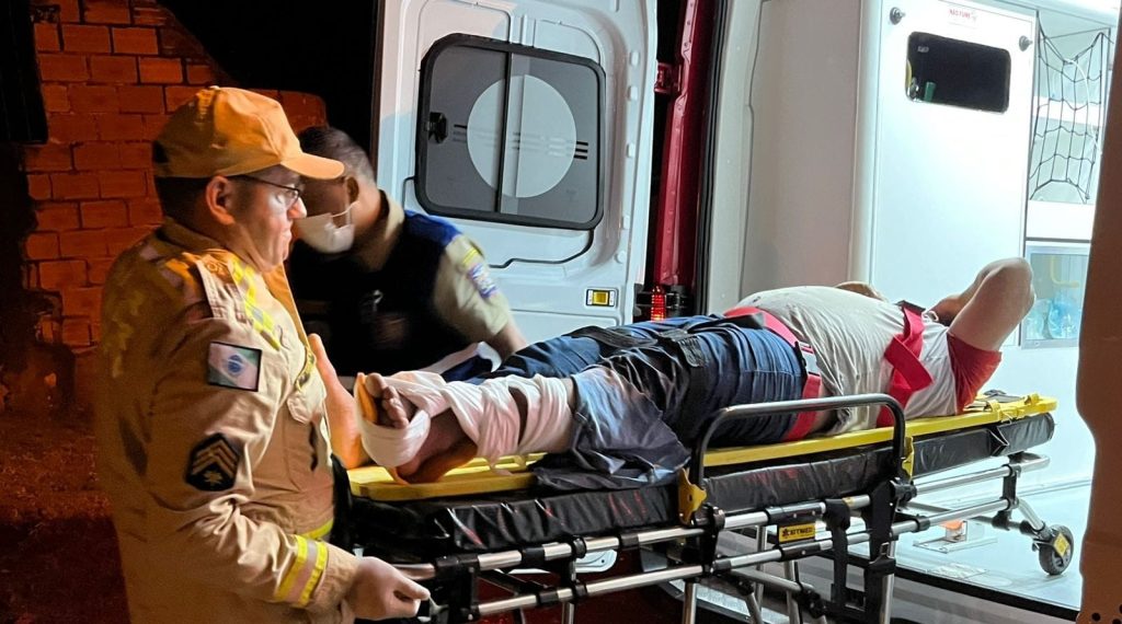 Motociclista fica gravemente ferido em acidente no Jardim Cedro em Foz