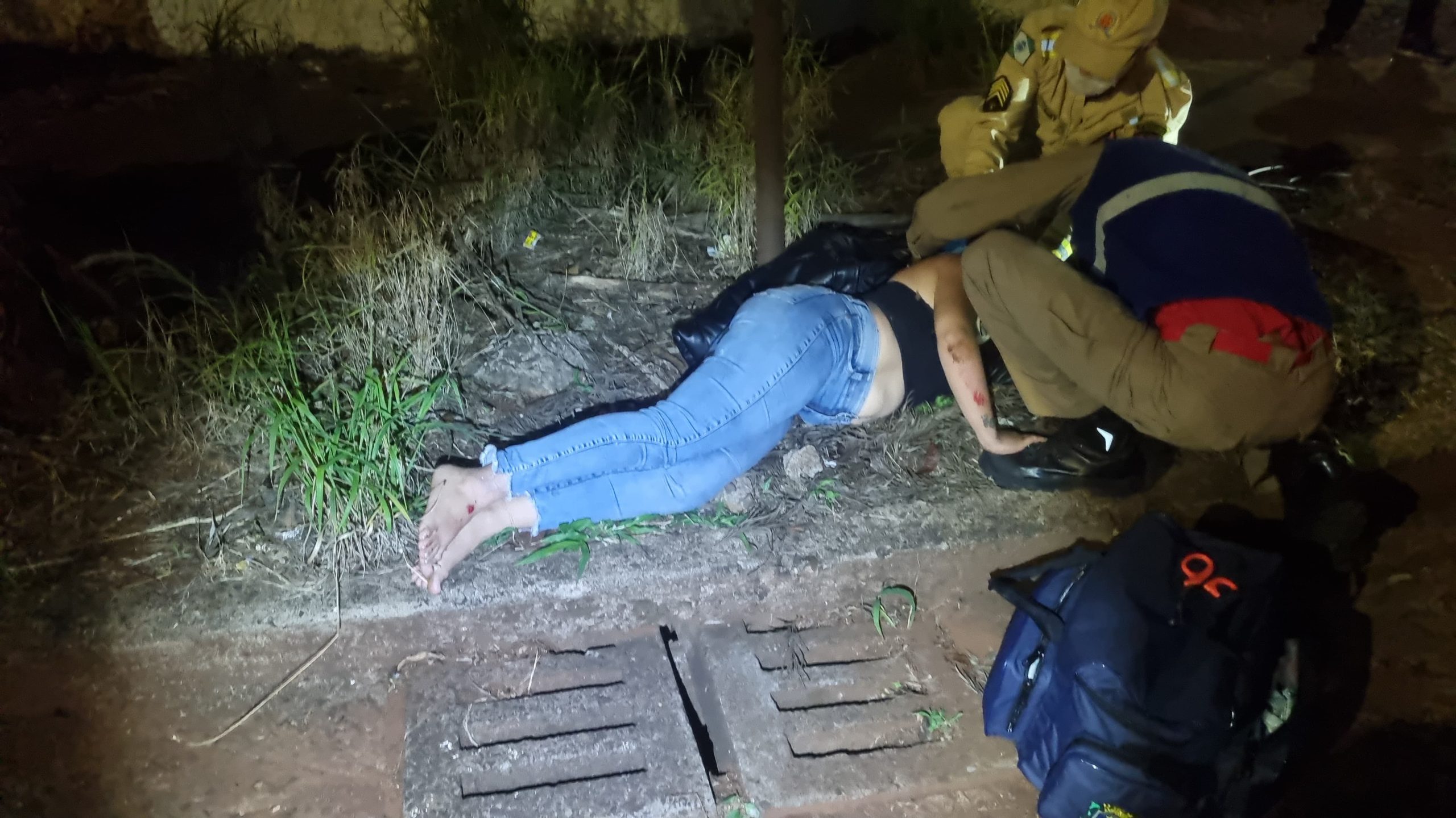 Mulher fica ferida em acidente no Parque São Paulo
