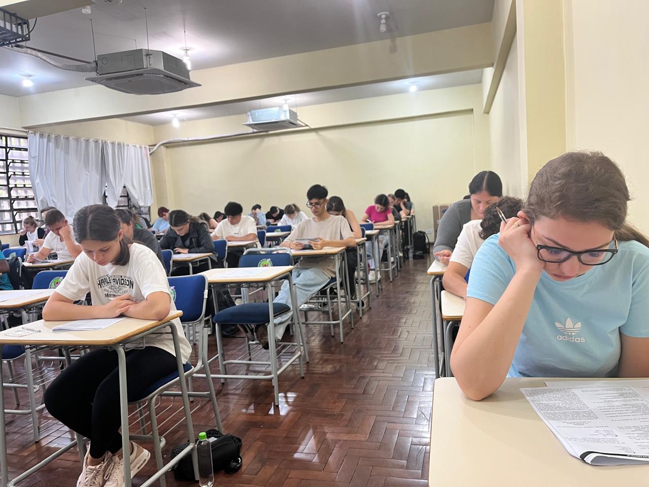 Vestibular 2025 da Unioeste: aumento no número de inscritos acirra a concorrência Vestibular 2025 da Unioeste: aumento no número de inscritos acirra a concorrência
