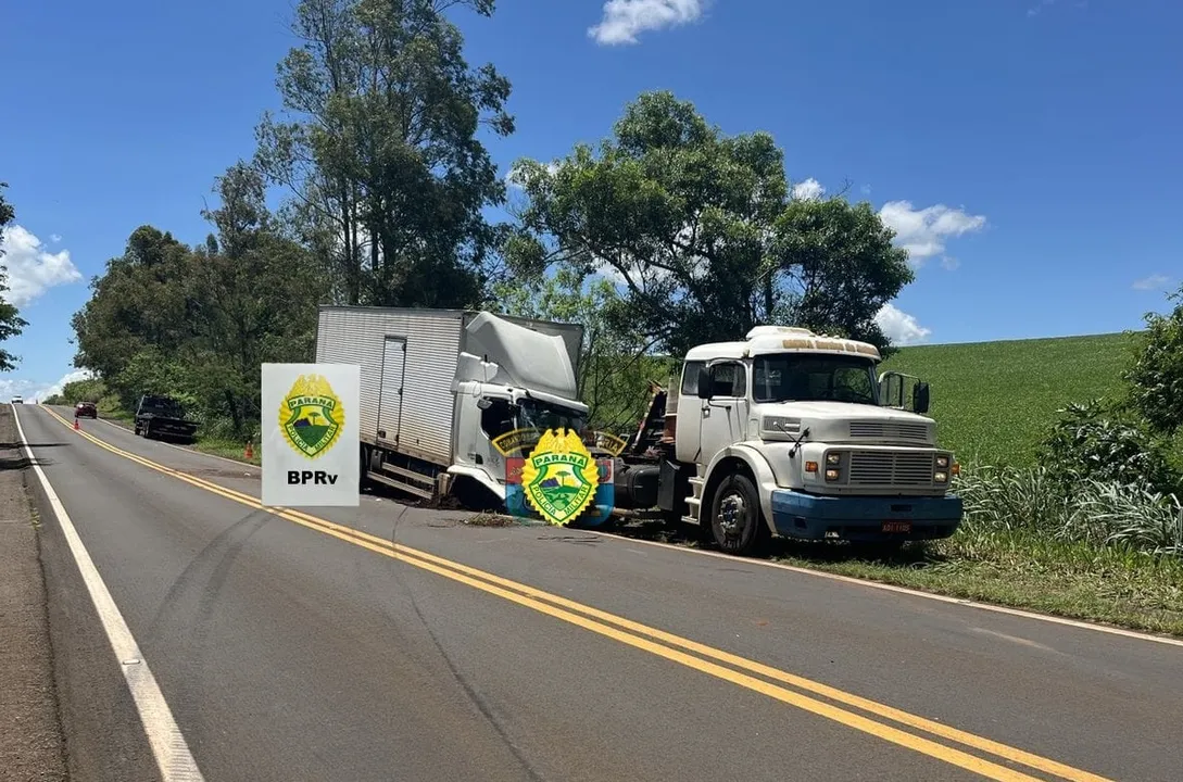 Caminhoneiro perde a vida em acidente na rodovia PR-160