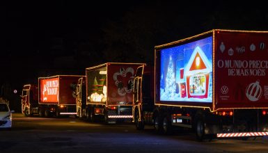 Imagem referente a Caravana de Natal da Coca-Cola encanta Cascavel nesta terça-feira