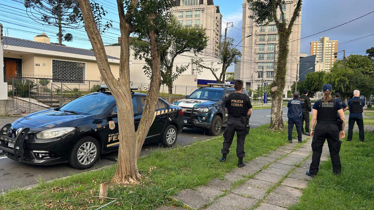 Polícia Federal deflagra ação contra esquema de desvios de recursos do SUS