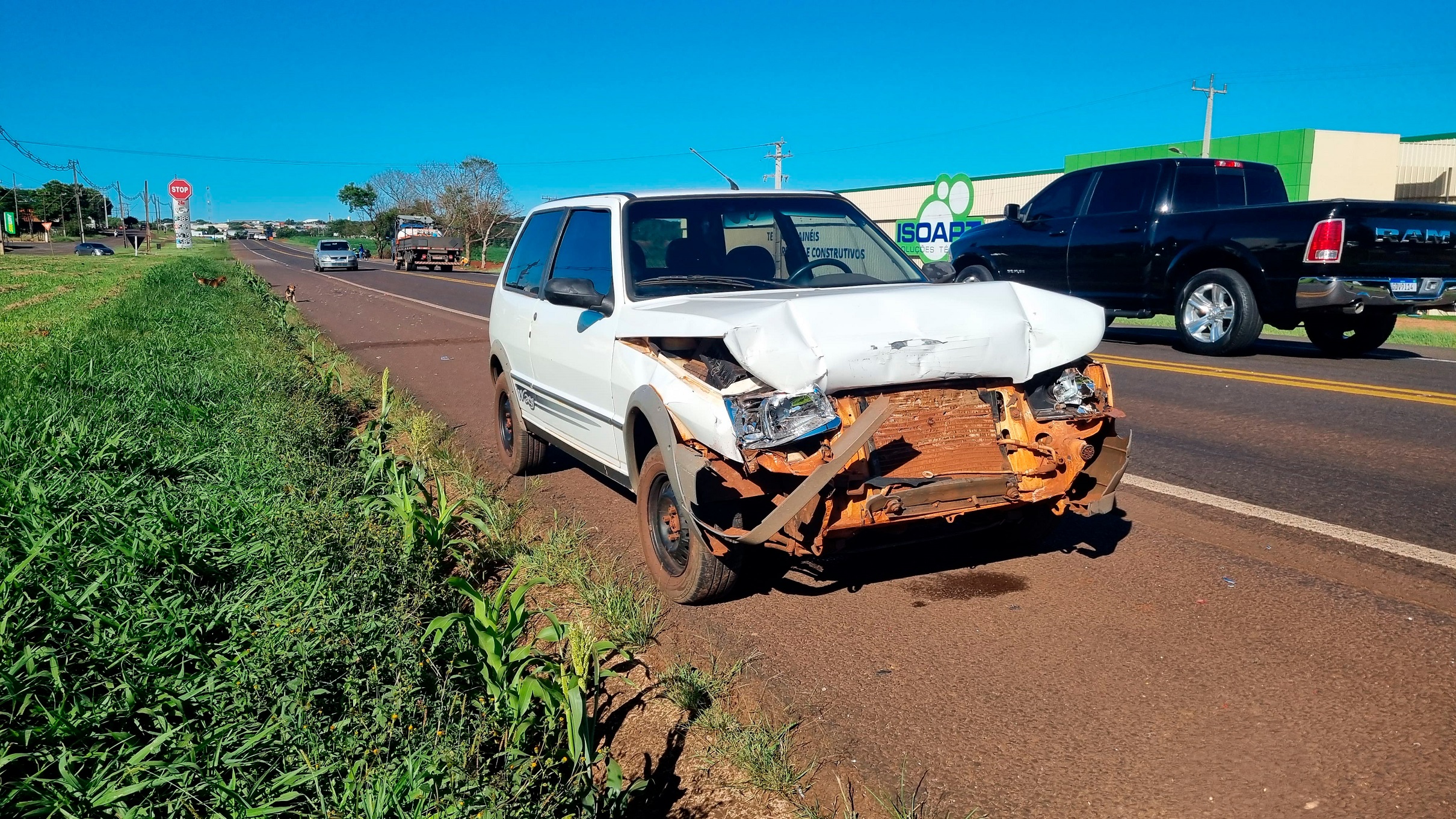 Colisão traseira é registrada na BR-277, em Santa Tereza do Oeste
