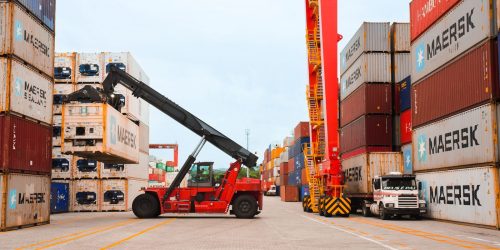 Superávit comercial do Brasil deve chegar a US$ 93,048 bilhões em 2025 Imagem referente a Superávit comercial do Brasil deve chegar a US$ 93,048 bilhões em 2025
