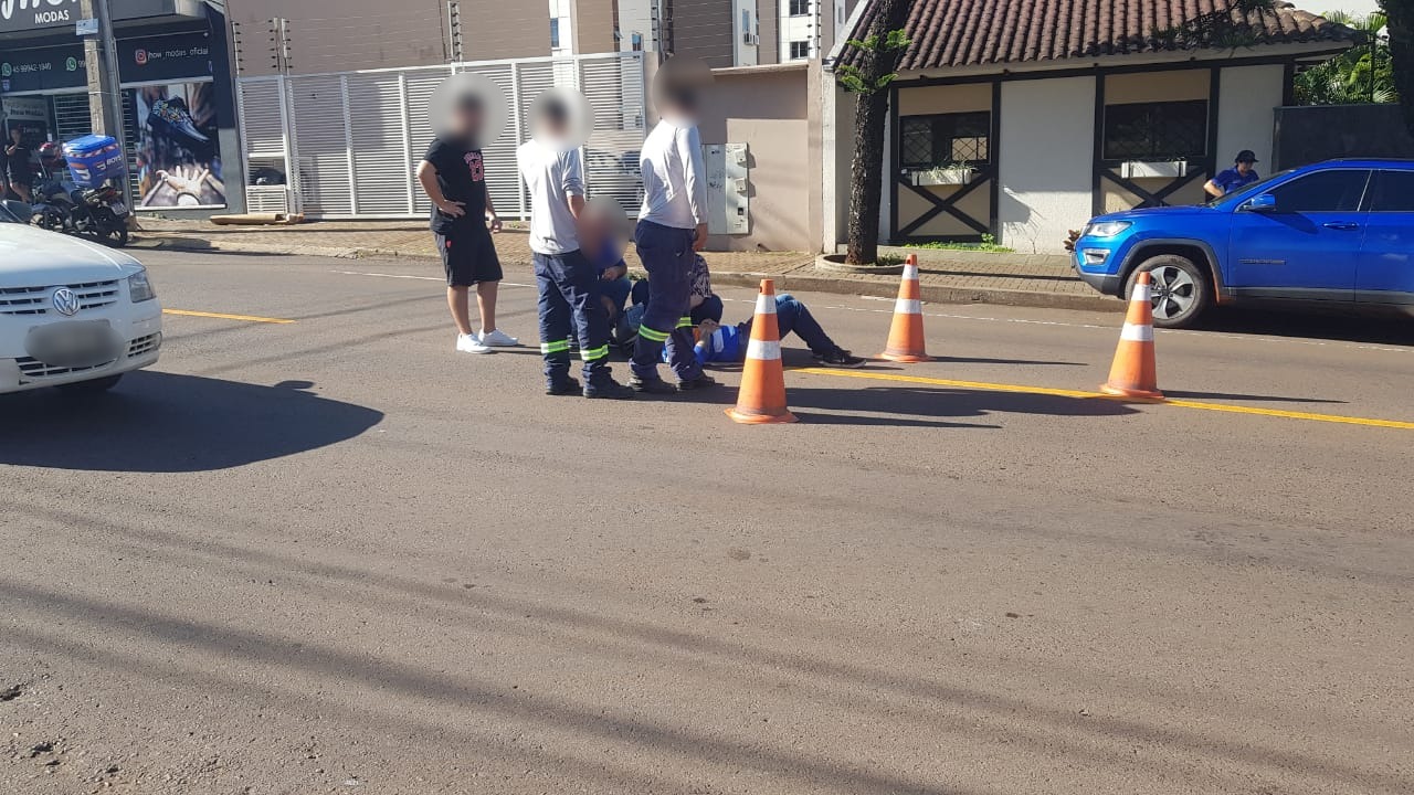 Jovem de 24 anos fica ferido em acidente no Jardim Independência