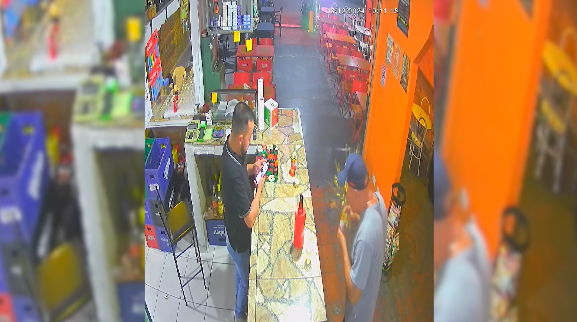Coxinha "explode" e causa queimaduras em cliente em lanchonete de Curitiba