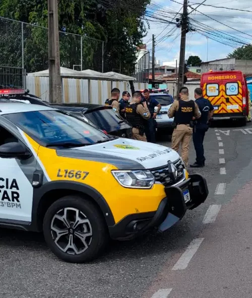 Imagem referente a Jovem traficante pede socorro em escola após ser esfaqueado por ‘cobradores de conta’