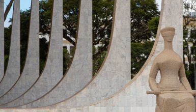 Imagem referente a STF reabre julgamento sobre responsabilidade das redes por conteúdos