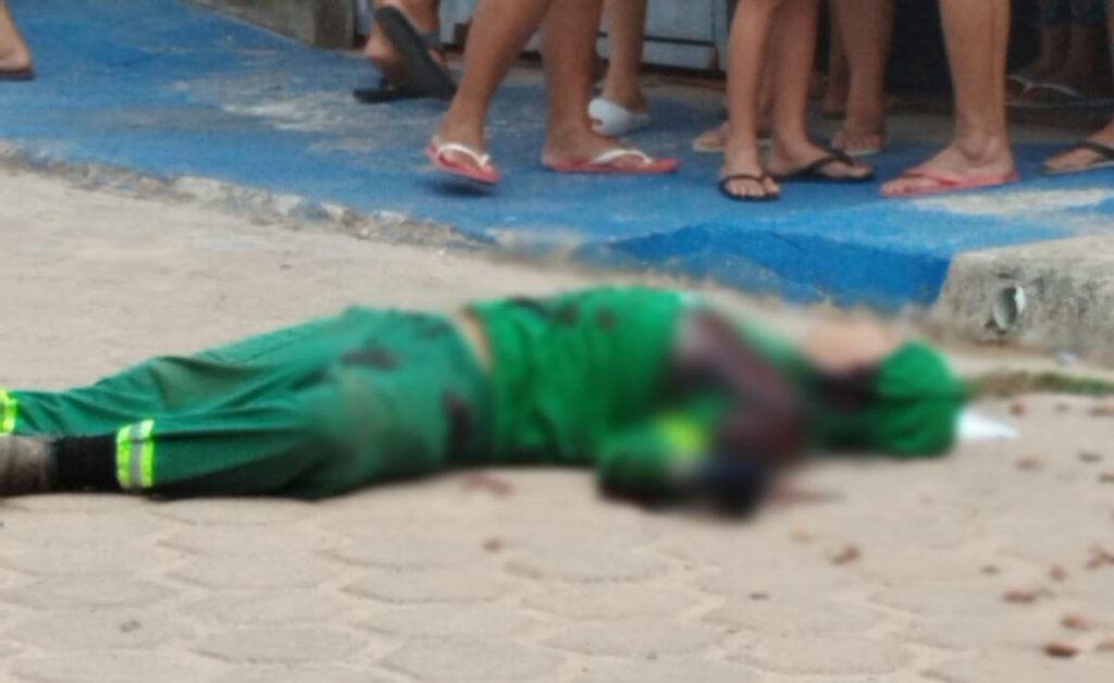 Gari é executado a tiros enquanto fazia coleta de lixo