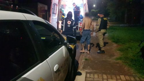 Imagem referente a “Homem-Aranha” caminha por telhados, invade casa e deita no sofá de residência no Santa Cruz