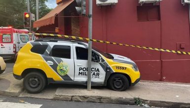 Imagem referente a Homem furta viatura da Polícia Militar e morre durante ocorrência em Santo Antônio da Platina