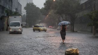 Tempestade deixa 660 mil casas sem luz na região metropolitana de SP