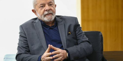 Imagem referente a Lula lamenta mortes ocorridas durante acidente em Minas Gerais