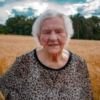 Imagem referente a Morre aos 105 anos a professora Francisca Manys Michaloski