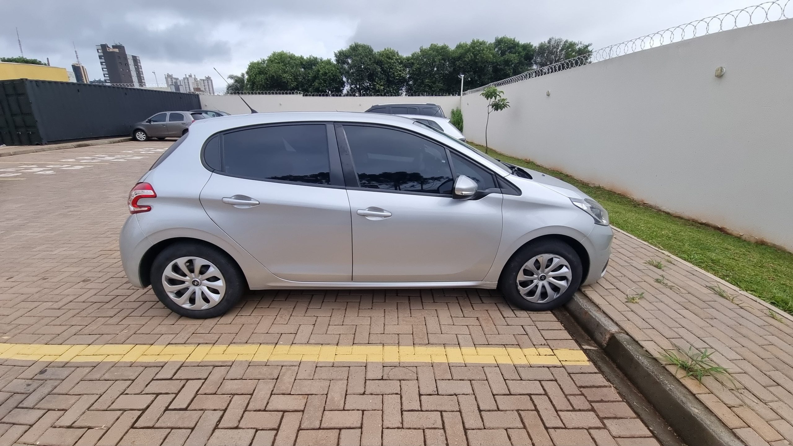 Peugeot é apreendido após denúncia de apropriação indébita