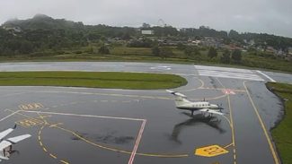 Veja momento da decolagem do avião que caiu em Gramado