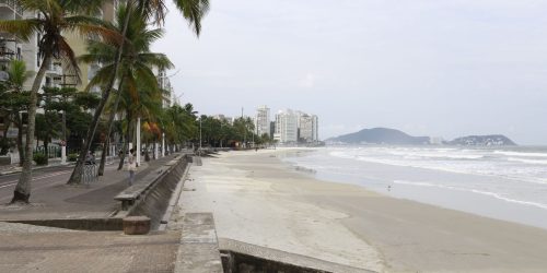 Imagem referente a São Paulo começa o verão com 18 praias impróprias para banho