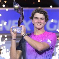 Imagem referente a Tênis: João Fonseca conquista o título do Next Gen ATP Finals