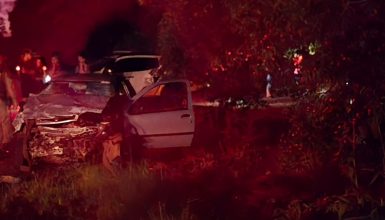 Imagem referente a Colisão entre carros deixa dois motoristas em estado grave na PR-473 em Quedas do Iguaçu