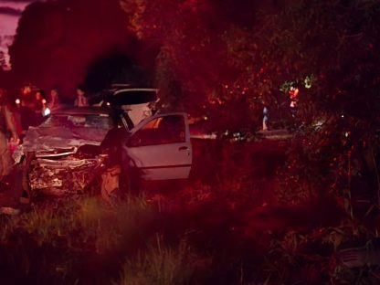 Imagem referente a Colisão entre carros deixa dois motoristas em estado grave na PR-473 em Quedas do Iguaçu