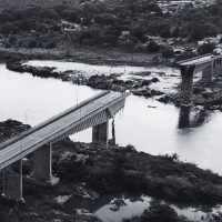 Imagem referente a Sobe para 14 o número desaparecidos após queda de ponte