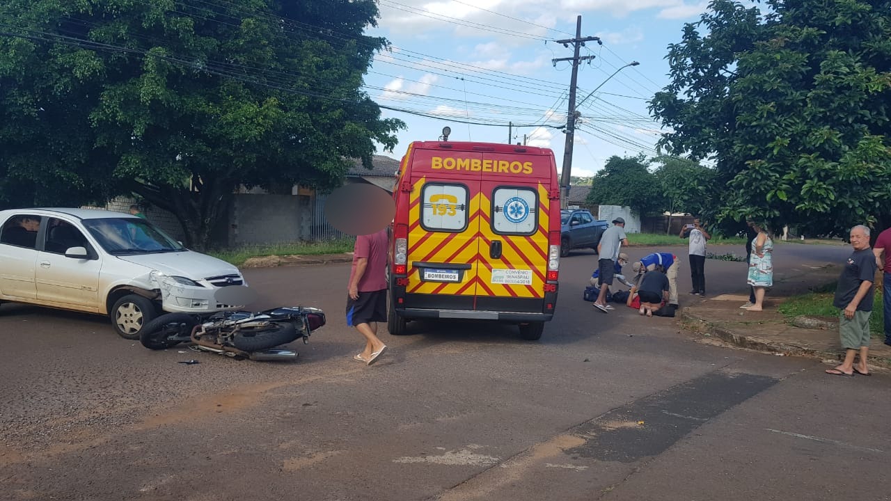 Colisão entre Celta e Twister deixa jovem ferido no Bairro Universitário