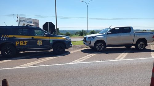 Imagem referente a PRF de Catanduvas recupera Caminhonete Hilux de Cascavel, furtada esta madrugada em Itapoá/SC