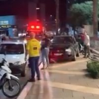 Imagem referente a Vídeo mostra população indignada após atropelamento que matou Fernando Lorenzo