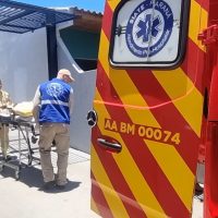 Imagem referente a Idosa é socorrida após sofrer queda em residência no Parque Verde