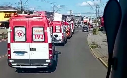 Imagem referente a Cortejo emocionante homenageia profissionais do Samu que morreram em grave acidente