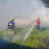 Imagem referente a Fumaça de incêndio prejudica visibilidade na BR-369 e Bombeiros são mobilizados 