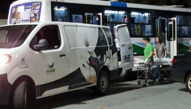 Imagem referente a Jovem mãe falece em ônibus durante passeio familiar