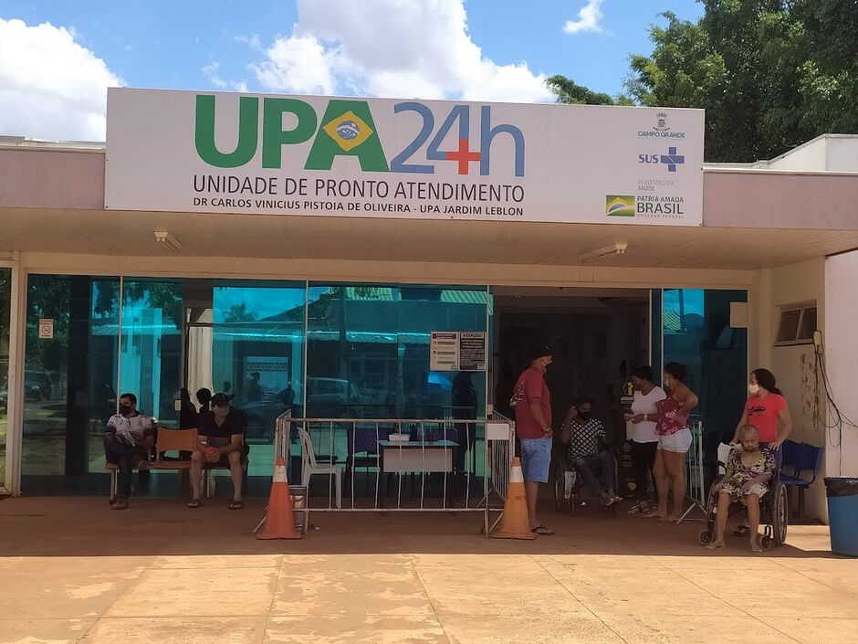 Mulher de 41 anos morre em casa após procurar UPA e ser liberada Mulher de 41 anos morre em casa após procurar UPA e ser liberada