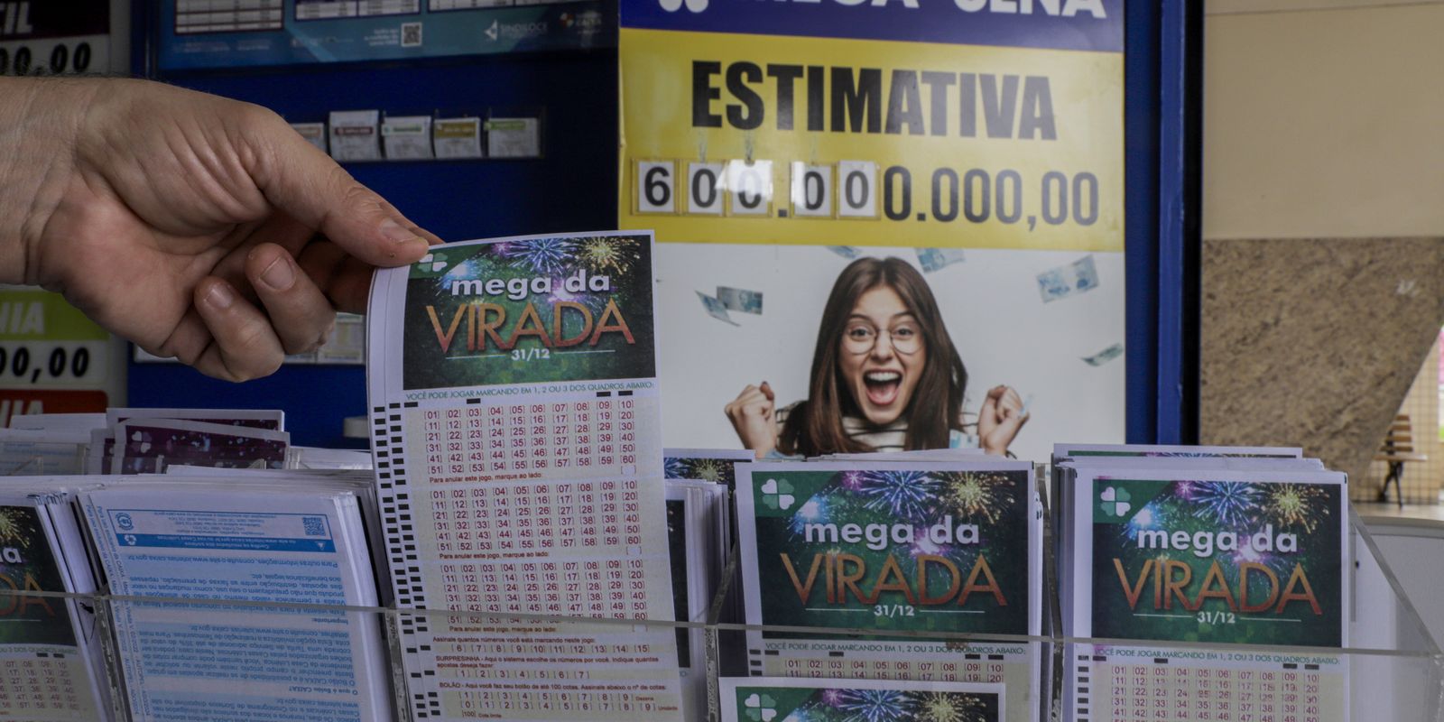 Apostadores falam sobre sonho de embolsar os R$ 600 milhões da Mega Apostadores falam sobre sonho de embolsar os R$ 600 milhões da Mega