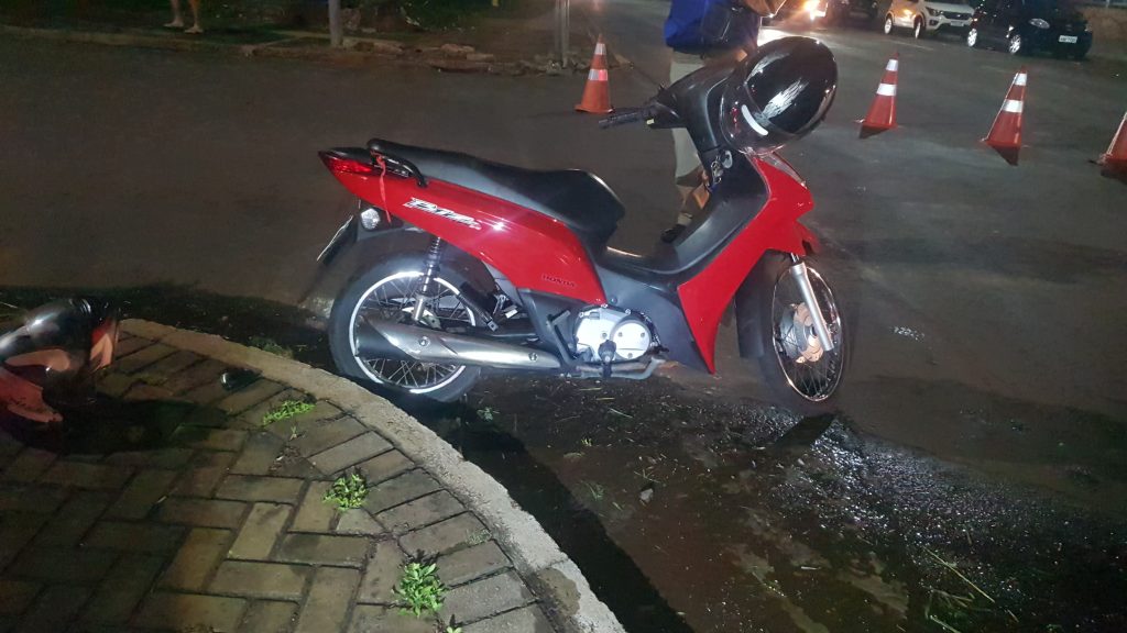 Acidente de trânsito é registrado na Rua São Paulo