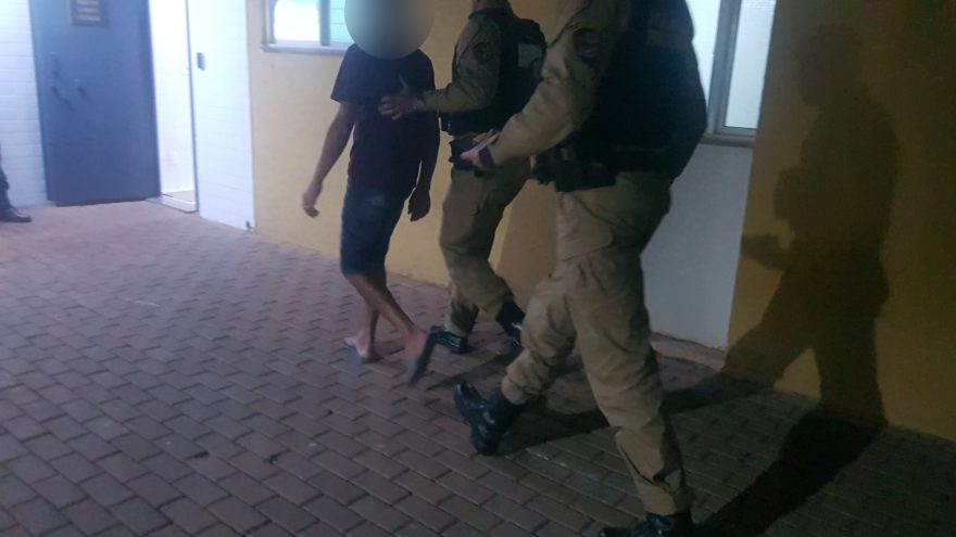 Homem é detido por violência doméstica em Lindoeste