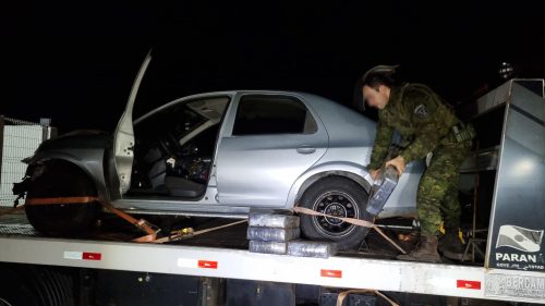 Imagem referente a BPFron frustra transporte de maconha e prende condutor após perseguição na rodovia PR-592