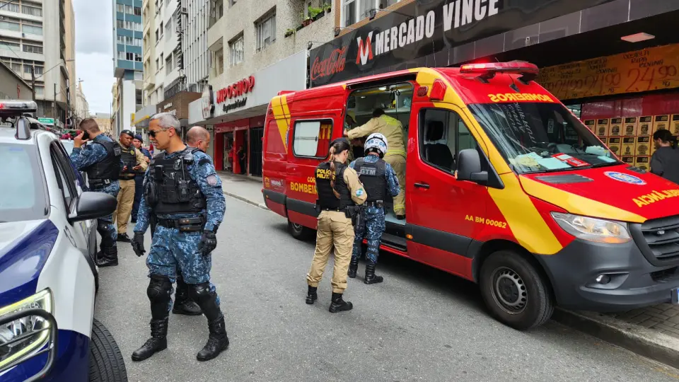 Ataque a faca em mercado: vítima e agressora têm histórico de rixa