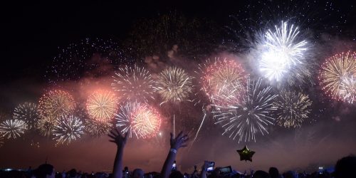 Festas de Réveillon: veja a programação em capitais do país Imagem referente a Festas de Réveillon: veja a programação em capitais do país